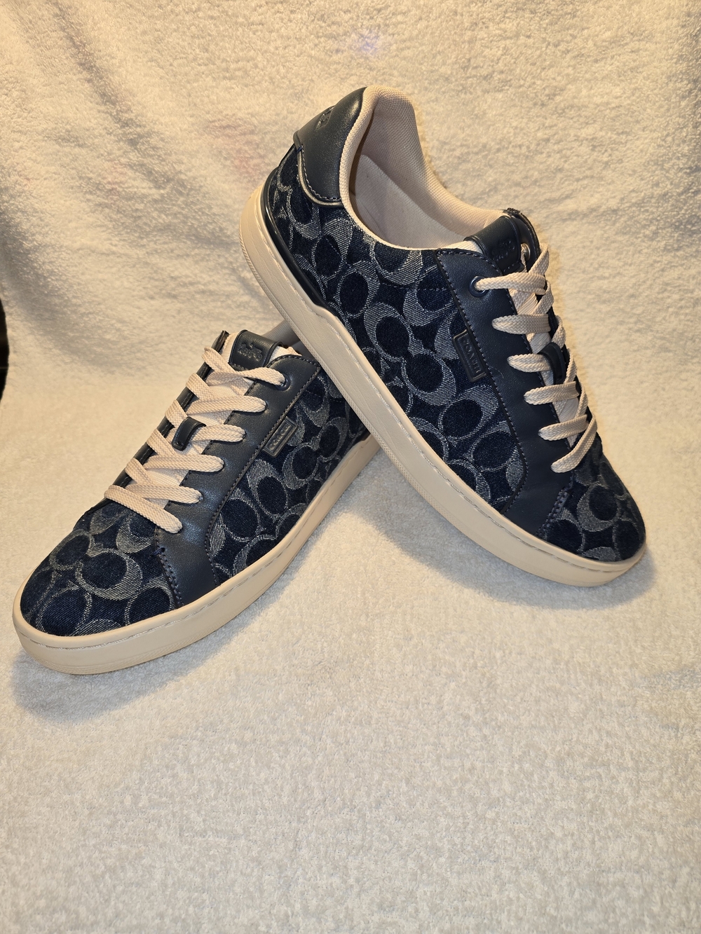COACH CS106 Blue Denim Low Top Signature Lace Up Sneakers Women's size 9.5B **